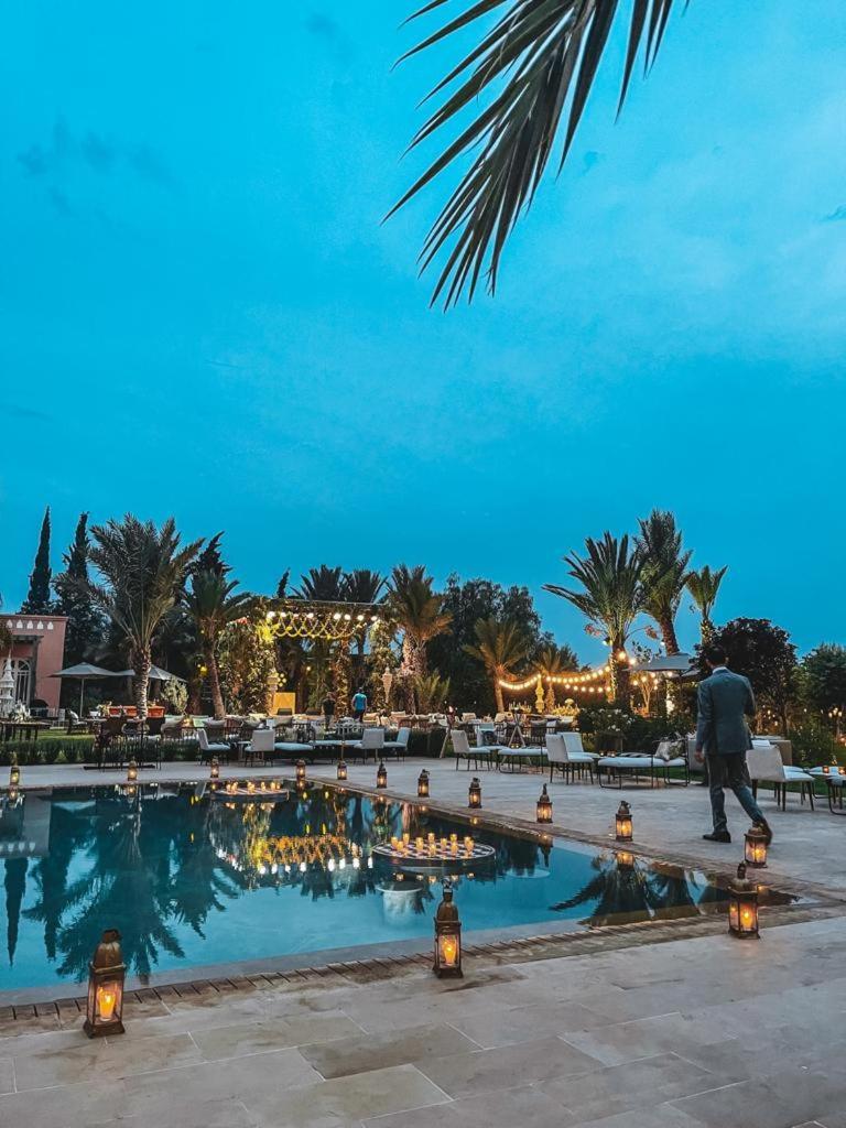 Tazrou The Levantine المظهر الخارجي الصورة